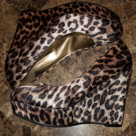 Madden Girl Leopard Wedges - Picture 3 of 4